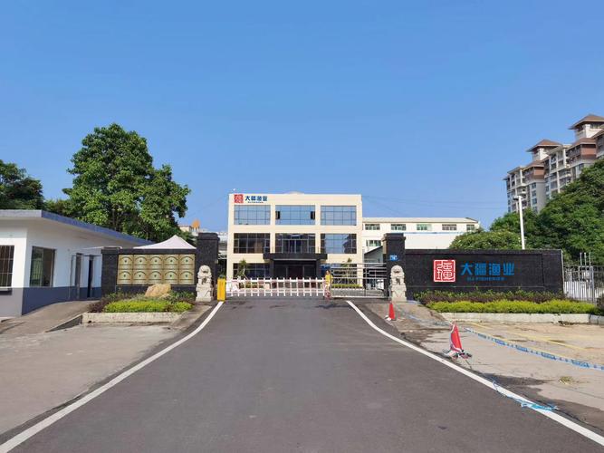 经营范围多维布局 从货物打包到生鲜零售的全链条商业逻辑